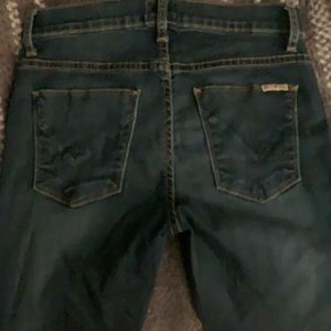 Ladies Hudson skinny jeans waist 25 stunning 🤩